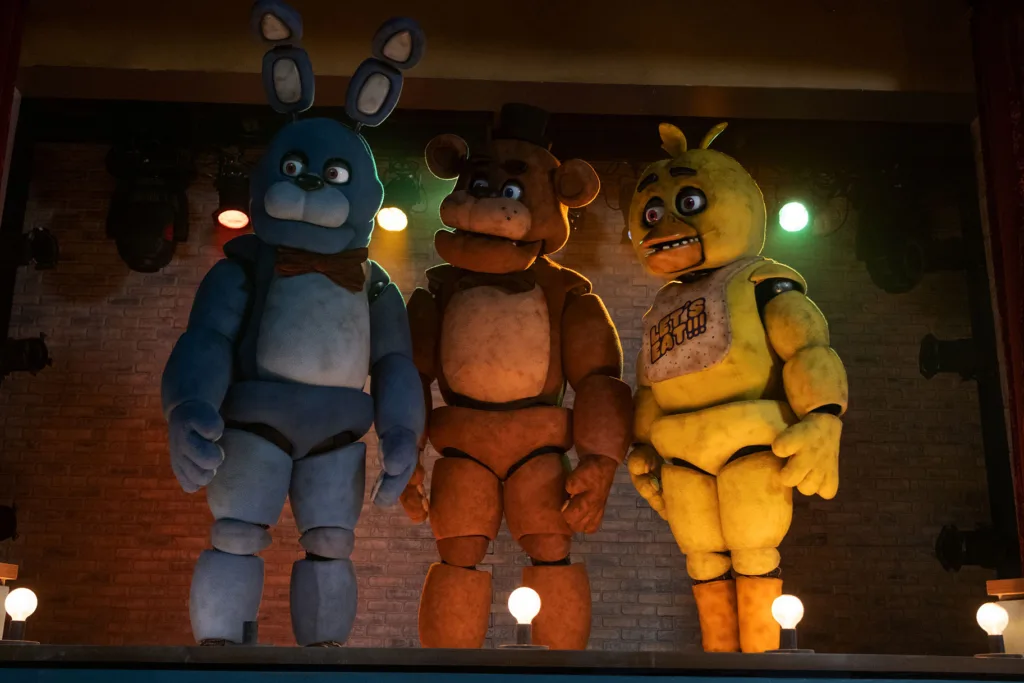 filmiii-Five Nights at Freddy's Movie Shatters Previews with Over $7 Million - Could it Reach $90 Million at the Box Office?